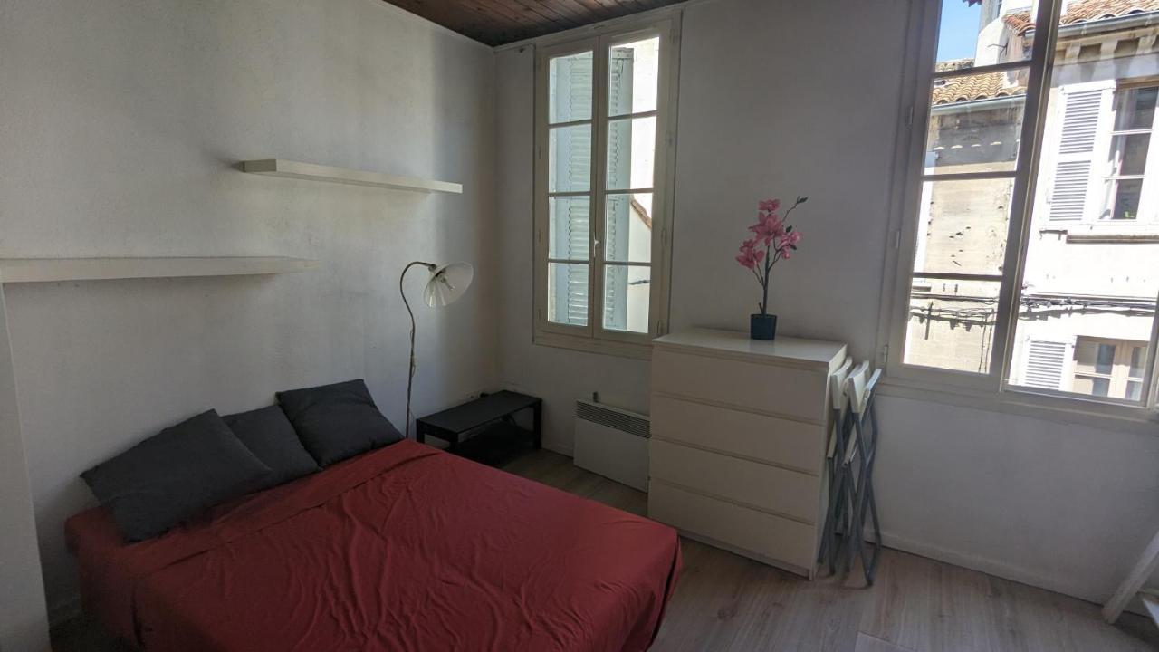 Hypercentre, Place Pie, Residence Amphoux Charmants Appartements Ou Studio Proche De La Gare Parkings Et Palais Des Papes 아비뇽 외부 사진